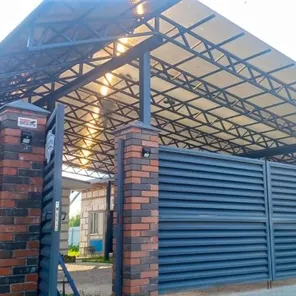 Навесы из поликарбоната в Москве и Московской области